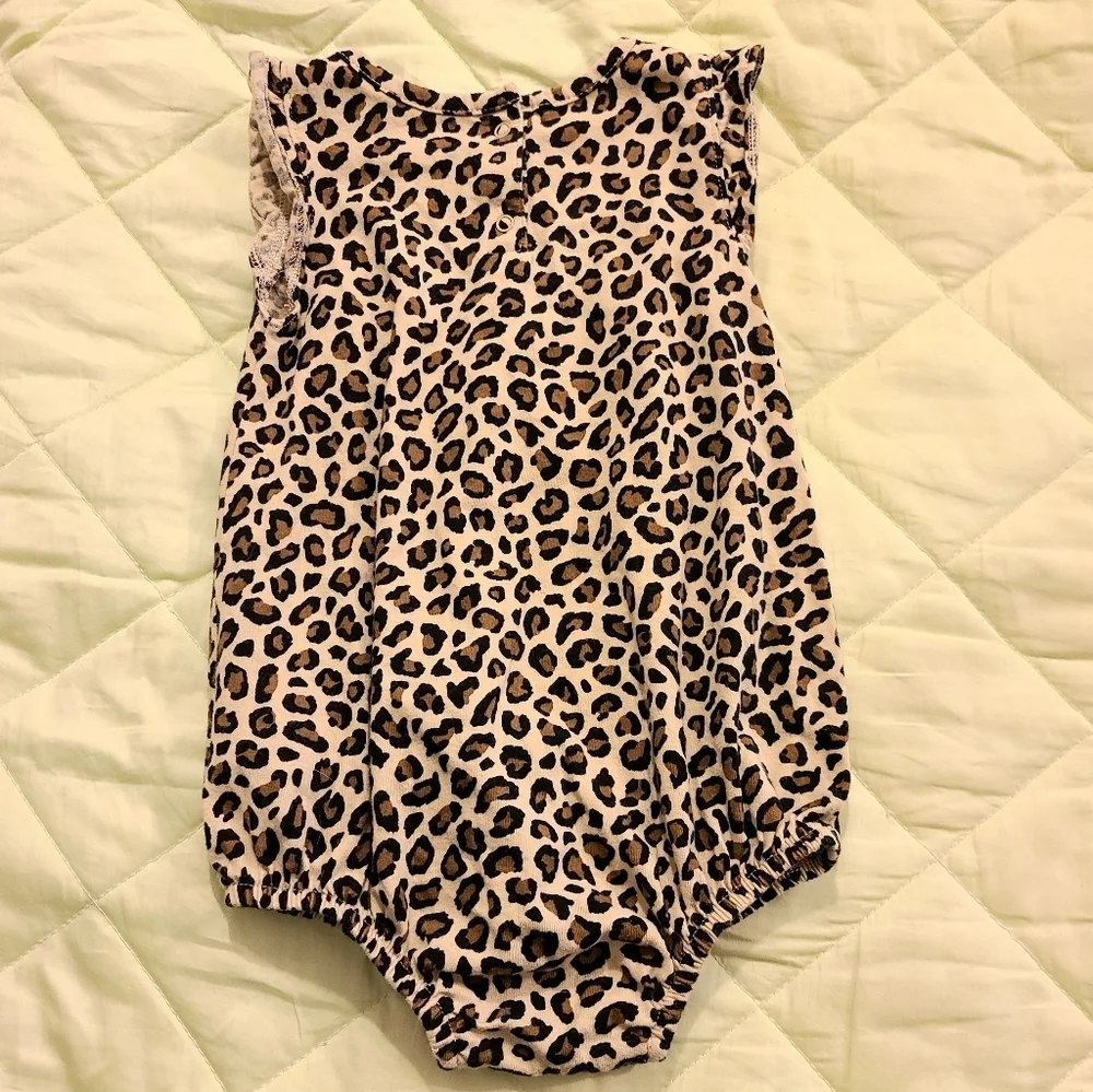Set of 2 Old Navy Animal Print Outfits